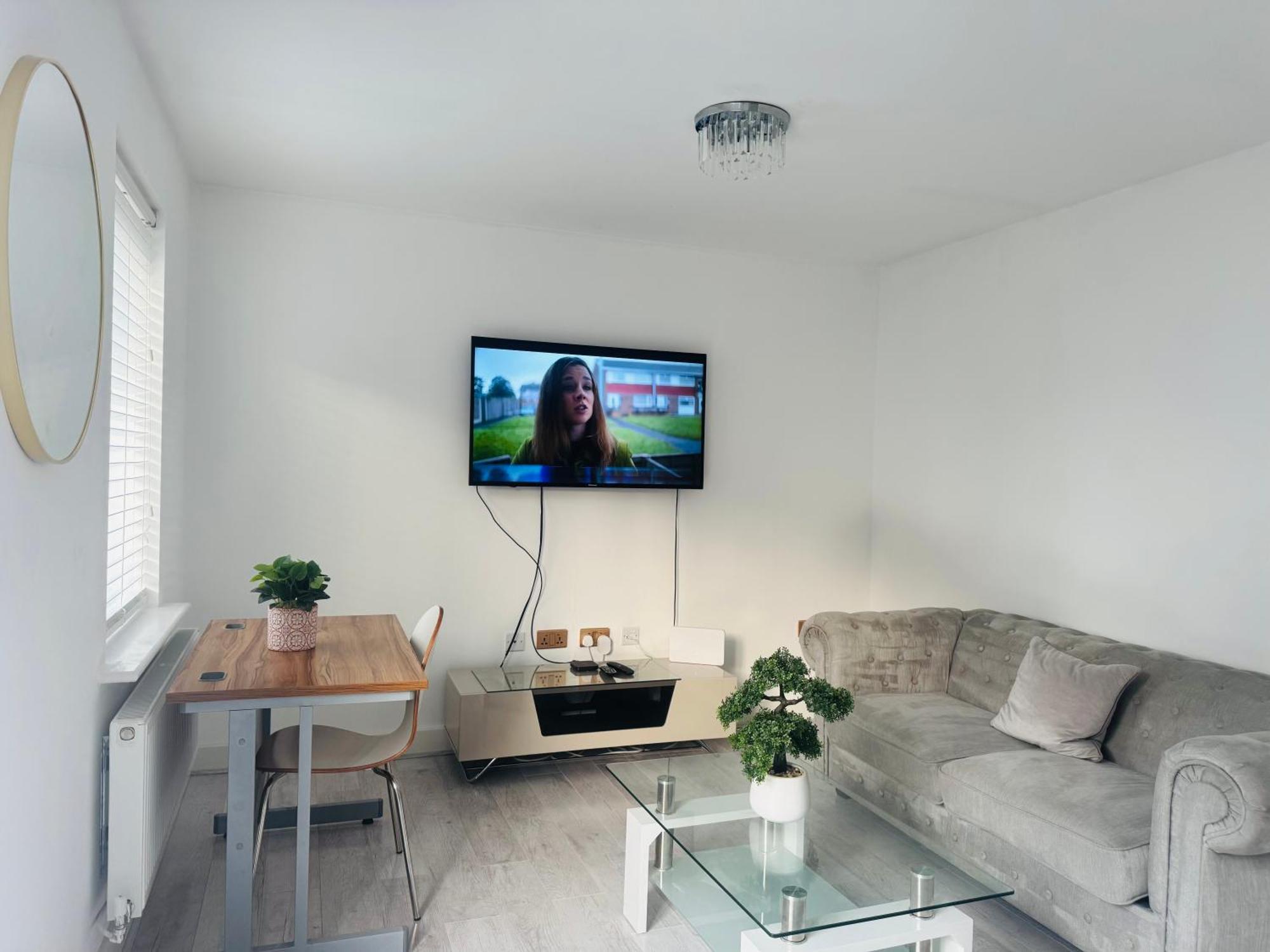 Modern Lux New Built Double Manchester