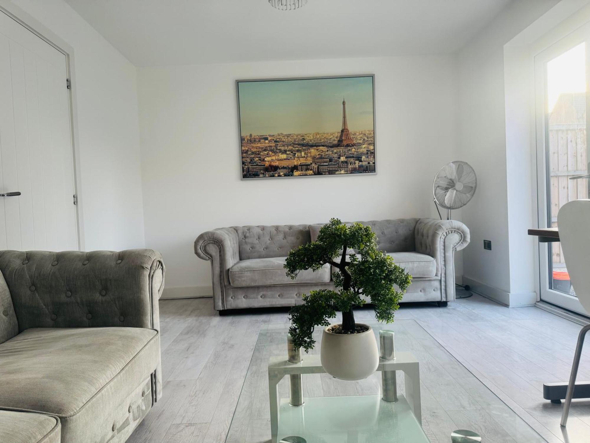 Modern Lux New Built Double Homestay *